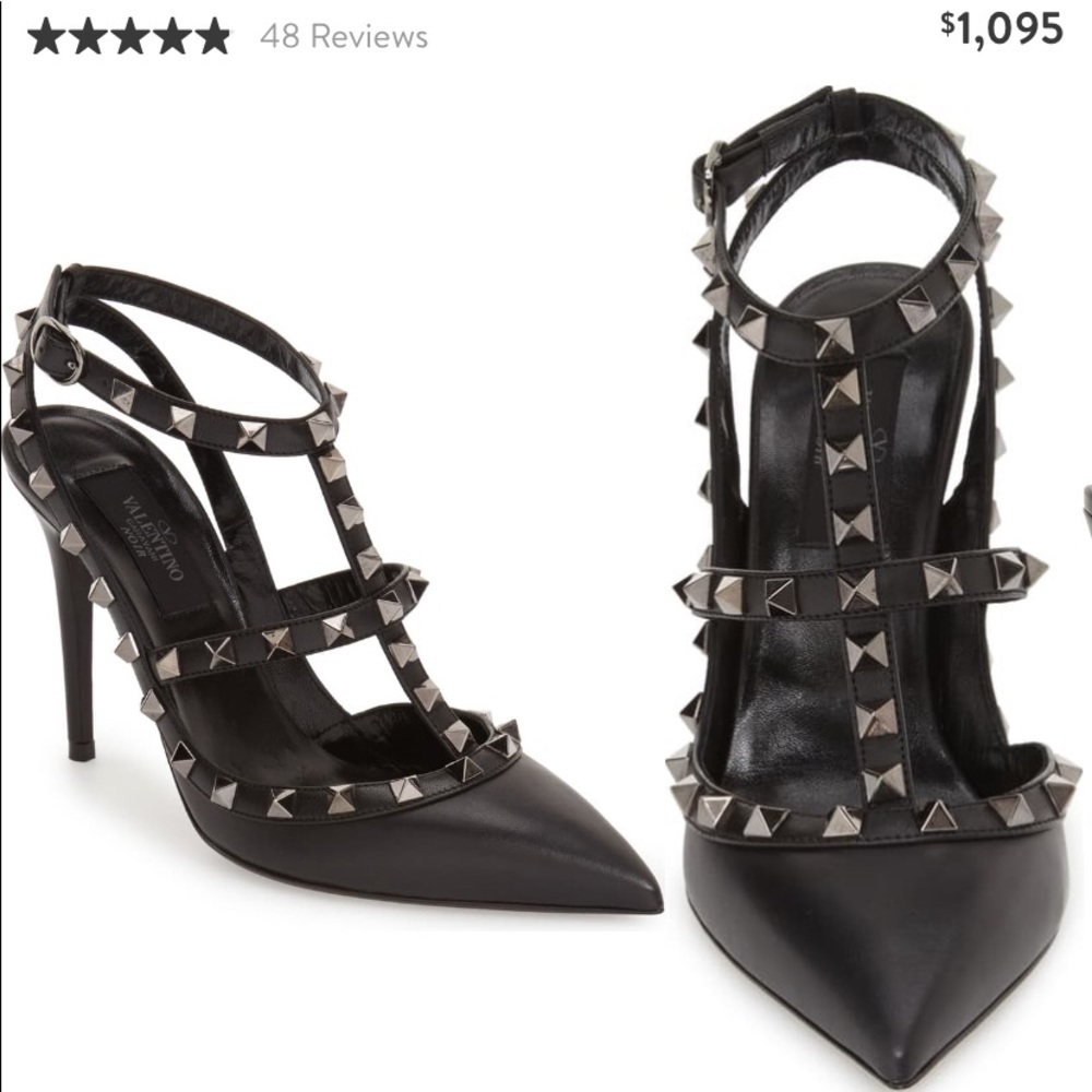Valentino Rockstud Pumps
